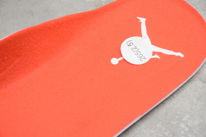 Air Jordan 4 “Team Orange”CT8527-118