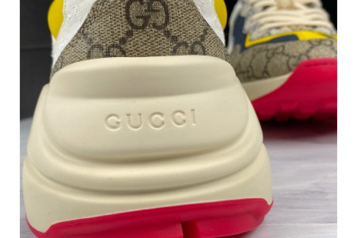 G*u*i rhyton vintage trainer sneaker 619891 99wf0 4370