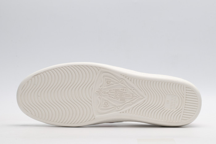 G*u*i low-top sneaker