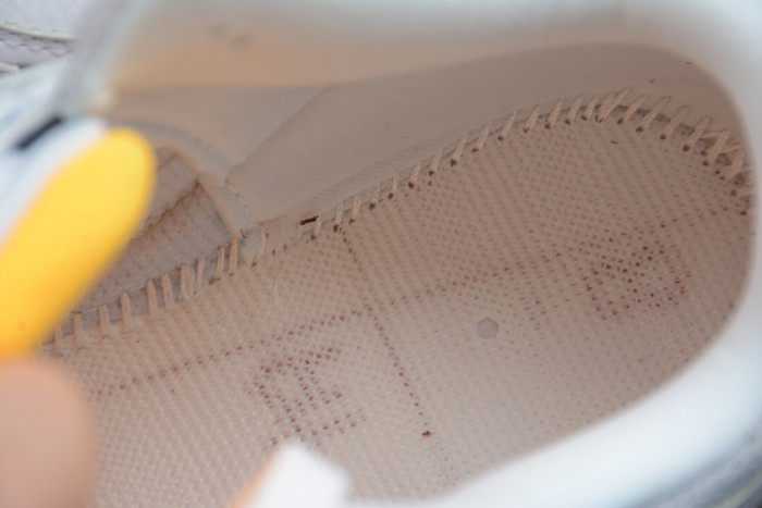 AIR JORDAN 3 RETRO LASER ORANGE (W) CK9246-108