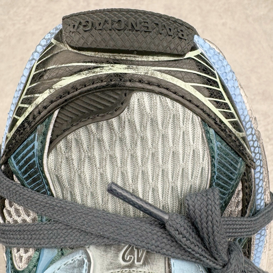 BALCIA 3XL Sneakers Celadon