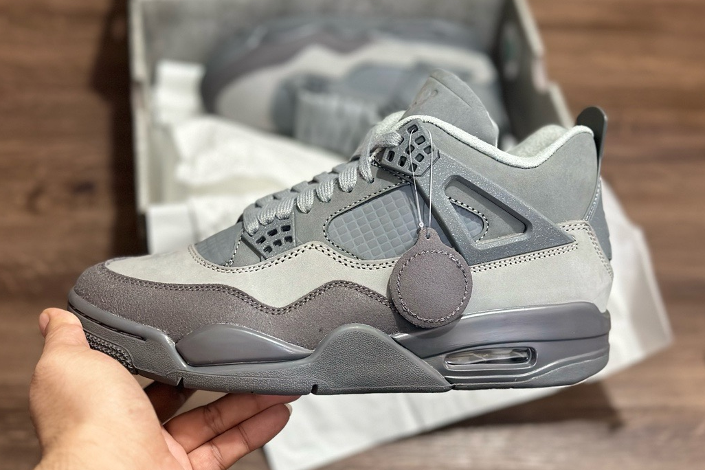 Jordan 4 Ash cement FQ7928-001