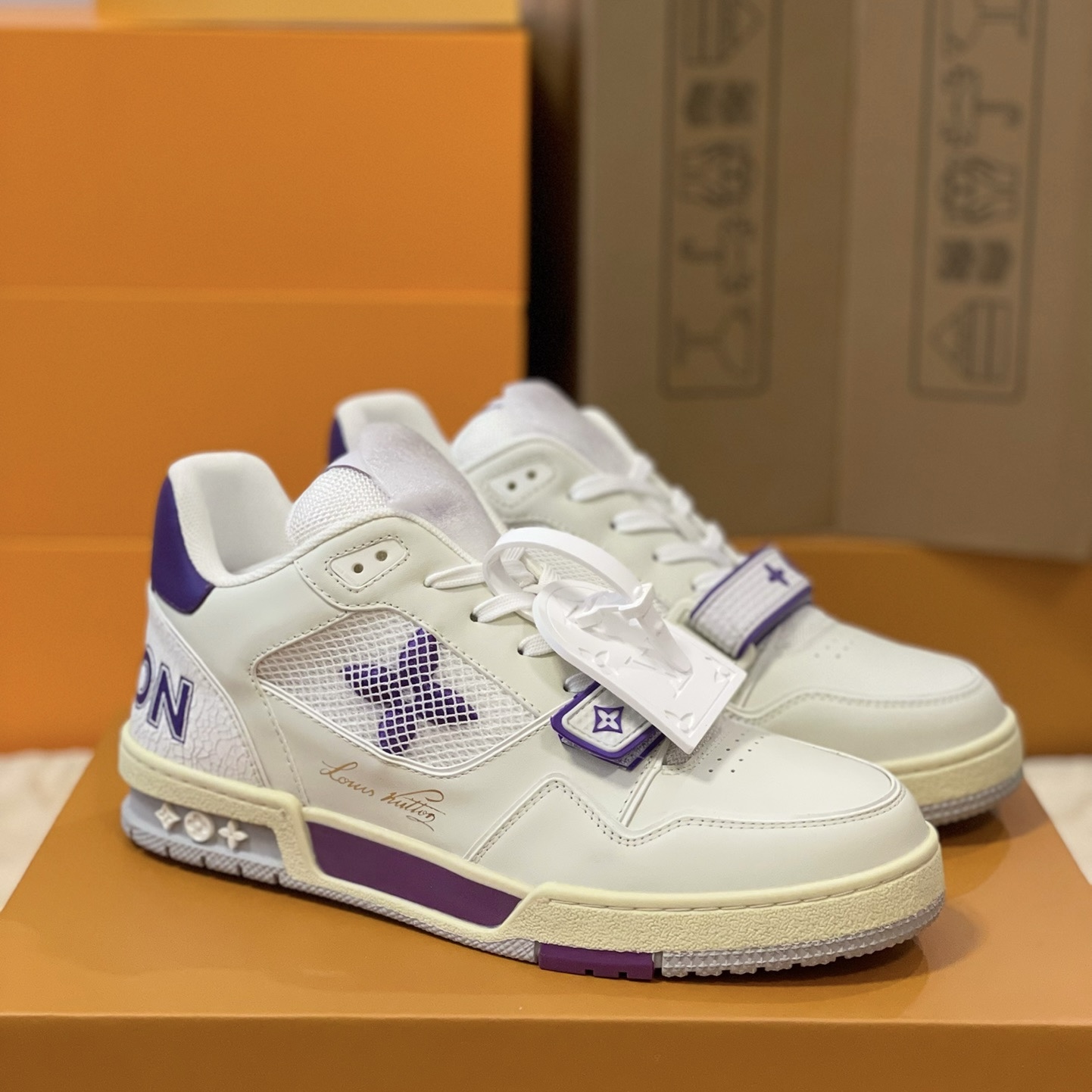 Loui Vuitto TRAINER SNEAKER